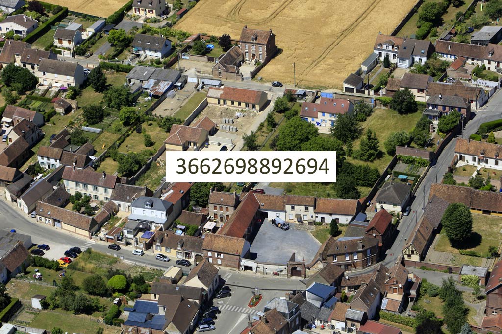 Photo arienne de Goincourt (le Champs Bertaux)