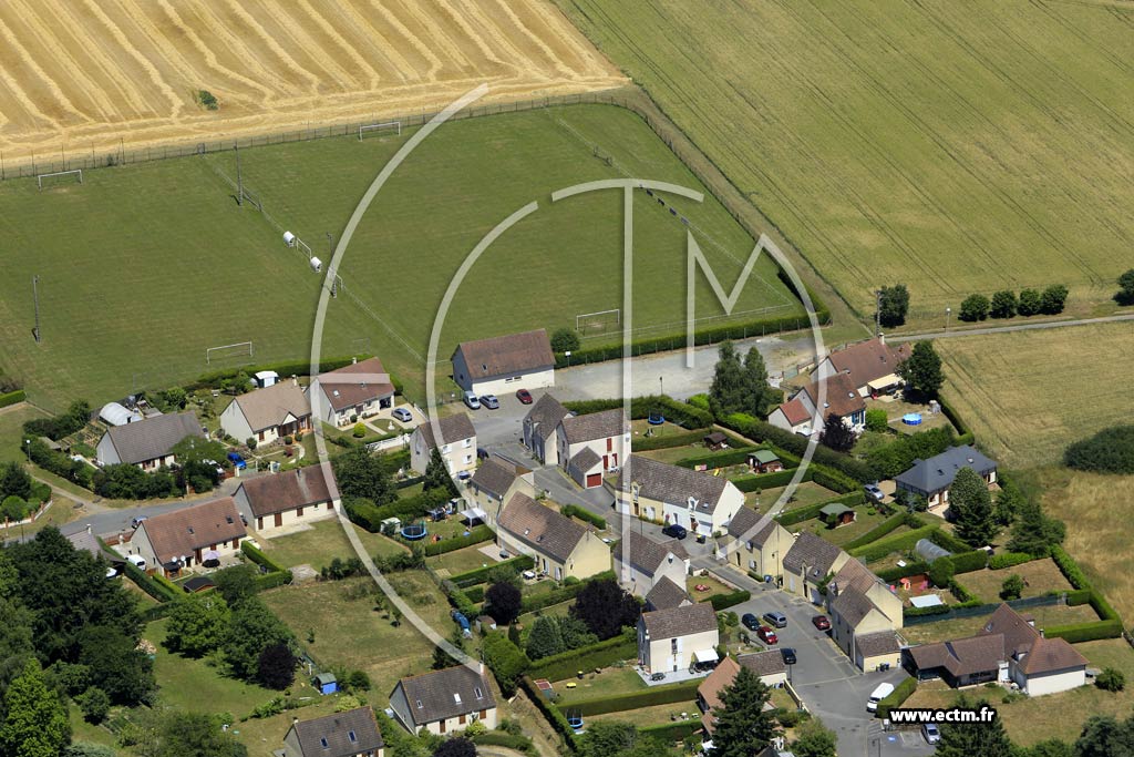 Photo arienne de Saint-Paul (le Becquet)