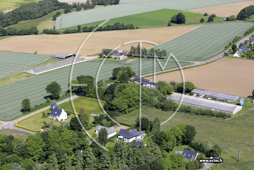 Photo arienne de Kergrist (Finfort - la Loge de Torloray)