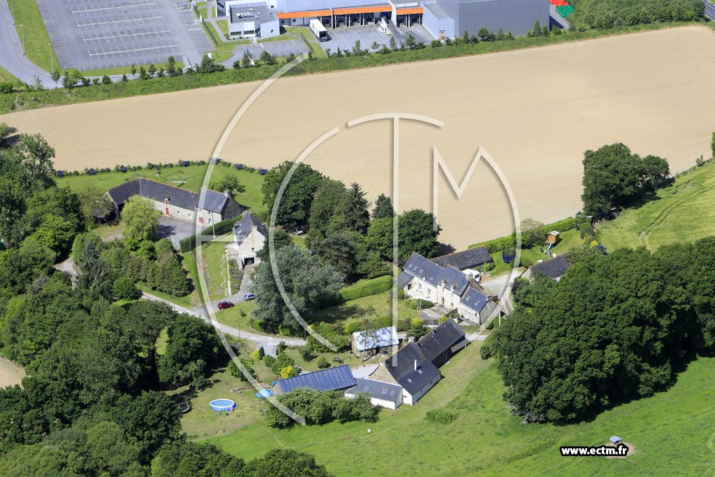 Photo arienne de Mr-de-Bretagne (Guergadic)