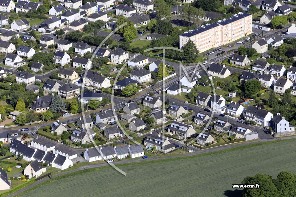 Photo arienne de Pontivy (Chteau Gaillard)
