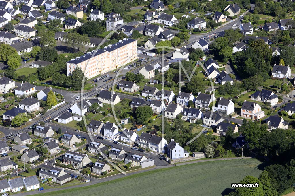 Photo arienne de Pontivy (Chteau Gaillard)