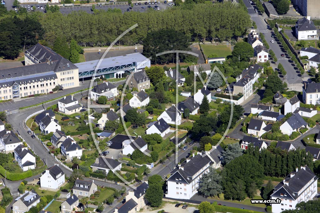 Photo arienne de Pontivy (Chteau Gaillard)