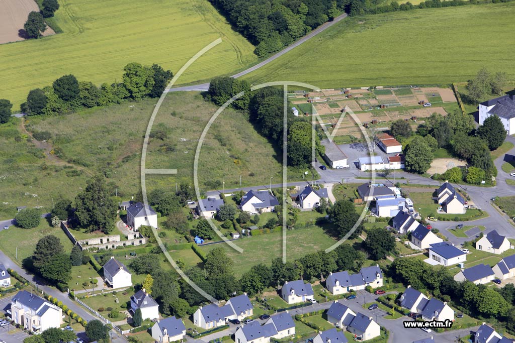 Photo arienne de Pontivy (Cit du Vlodrome)