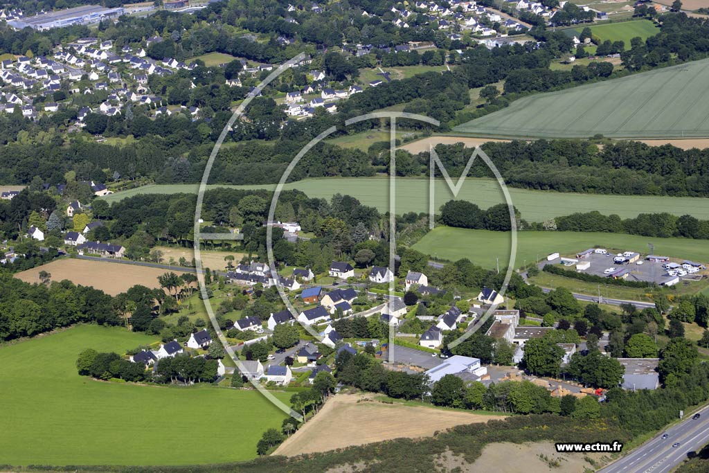 Photo arienne de Pontivy (la Villeneuve)