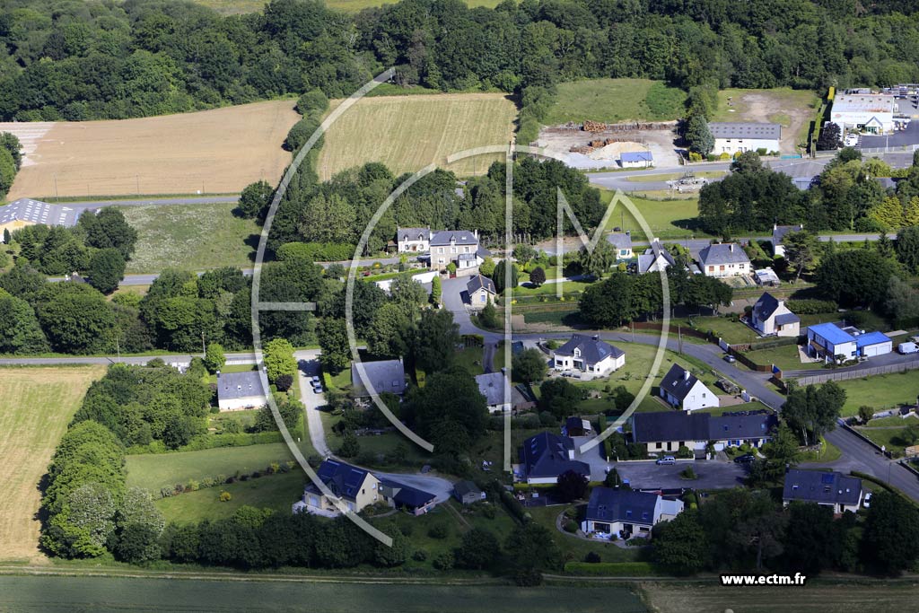 Photo arienne de Pontivy (la Villeneuve)