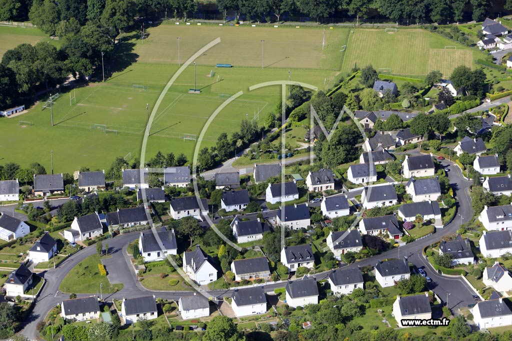 Photo arienne de Pontivy (le Four  Chaux)