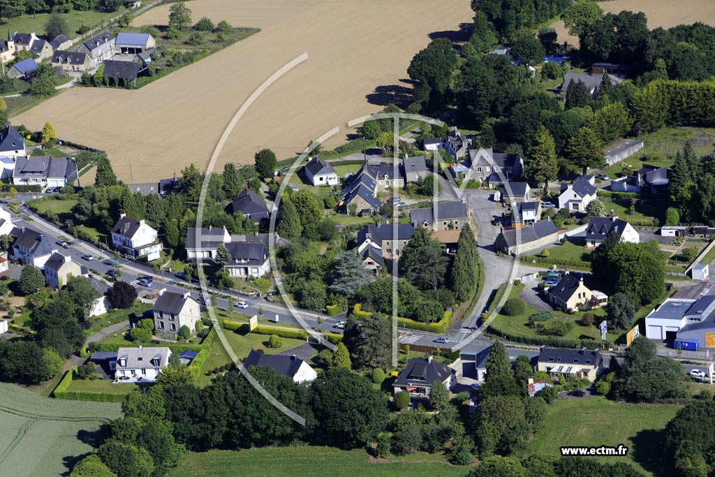 Photo arienne de Pontivy (Saint-Niel)