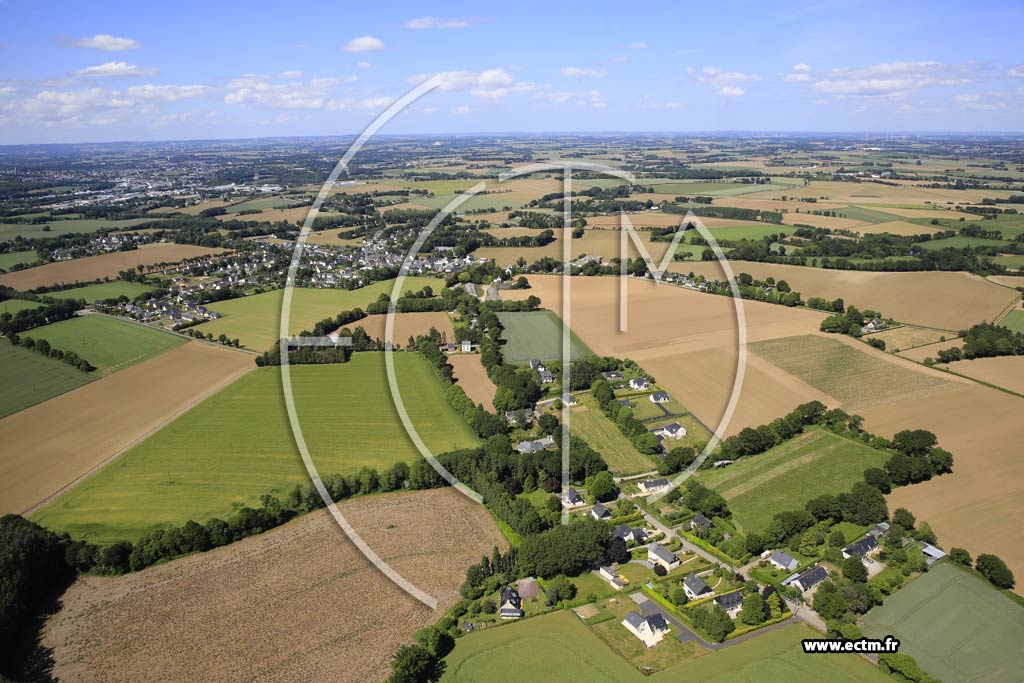 Photo arienne de Saint-Thuriau
