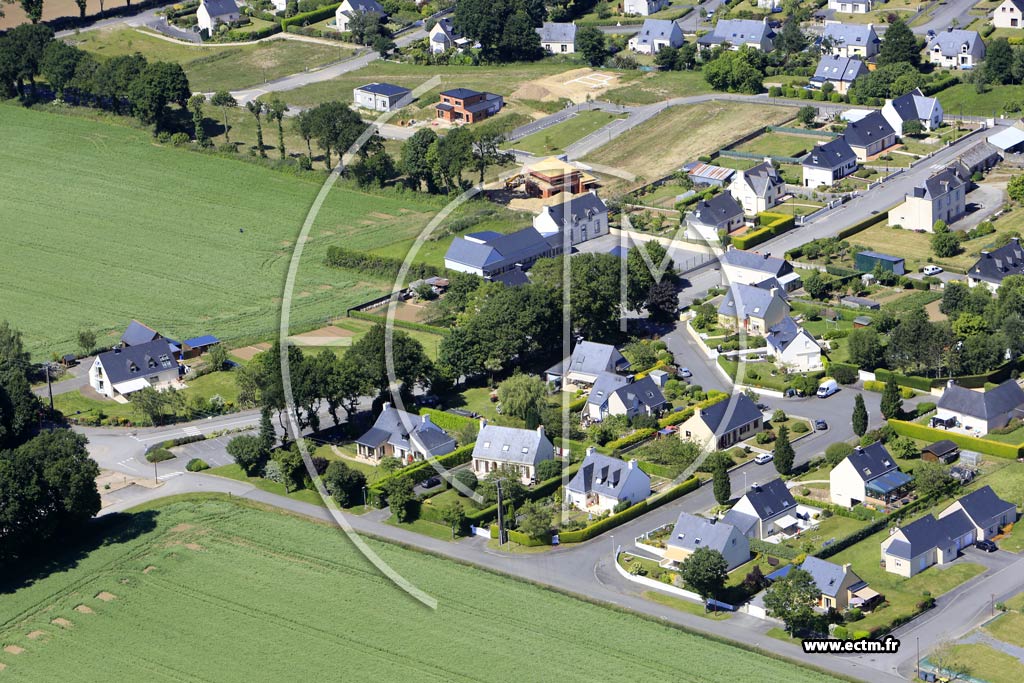 Photo arienne de Saint-Thuriau