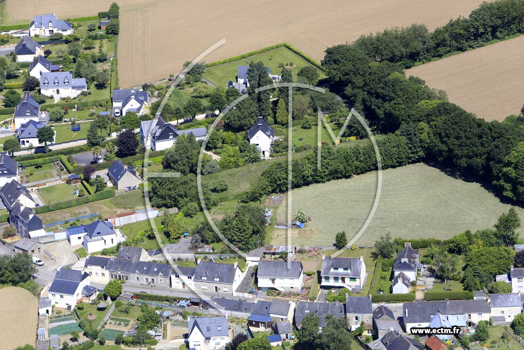 Photo arienne de Saint-Thuriau