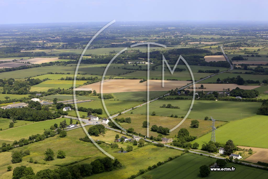 Photo arienne de Campbon (la Harlire)