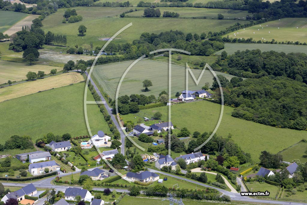 Photo arienne de La Chapelle-Launay (la Galernais)