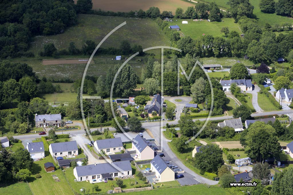 Photo arienne de Sainte-Anne-sur-Brivet (la Trucaudais)