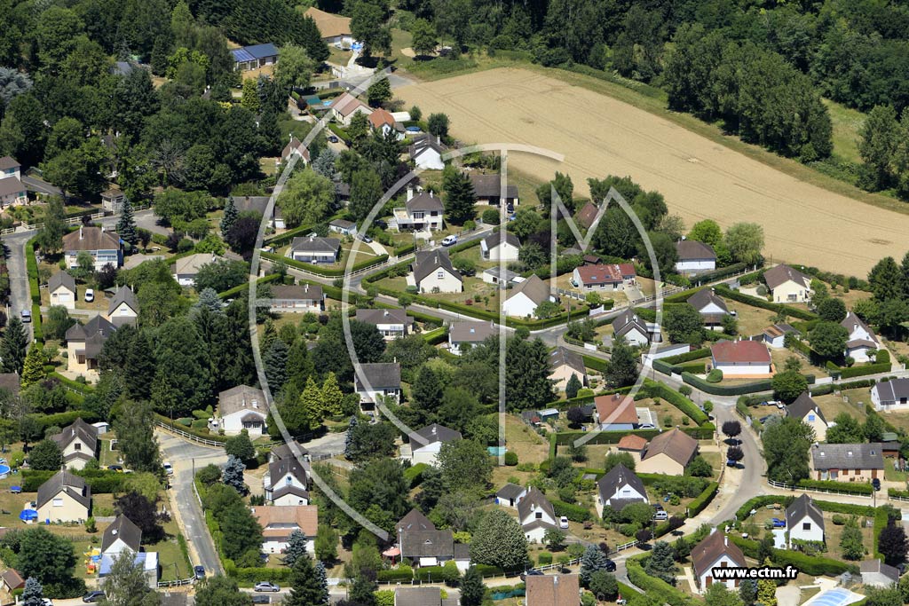 Photo arienne de Chroy (Domaine du Bois Lunain)