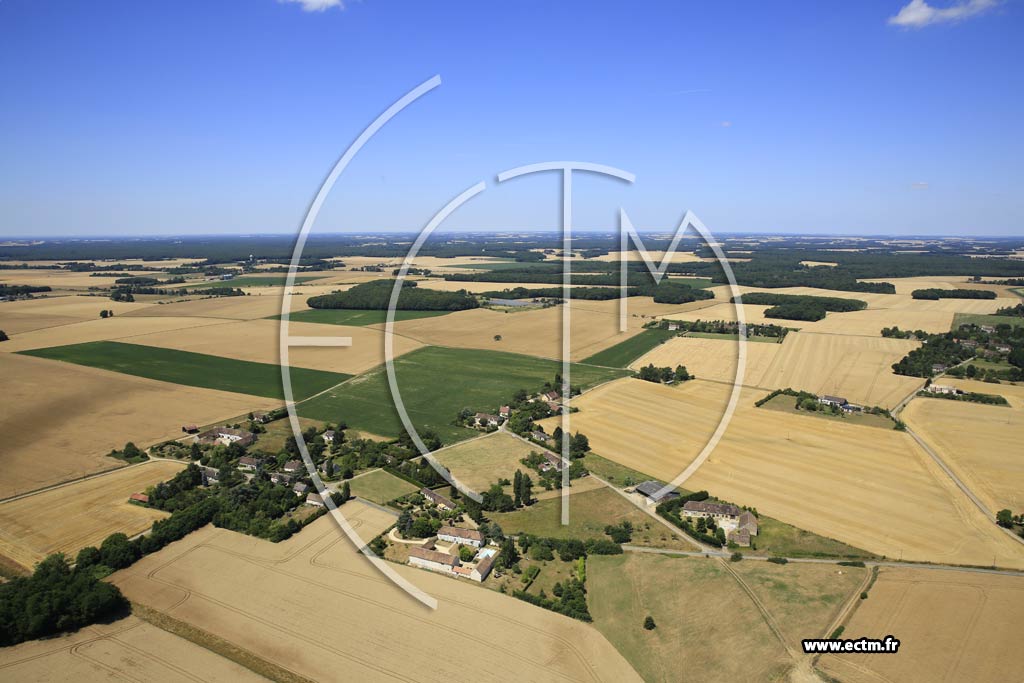 Photo arienne de griselles-le-Bocage (Chtre)