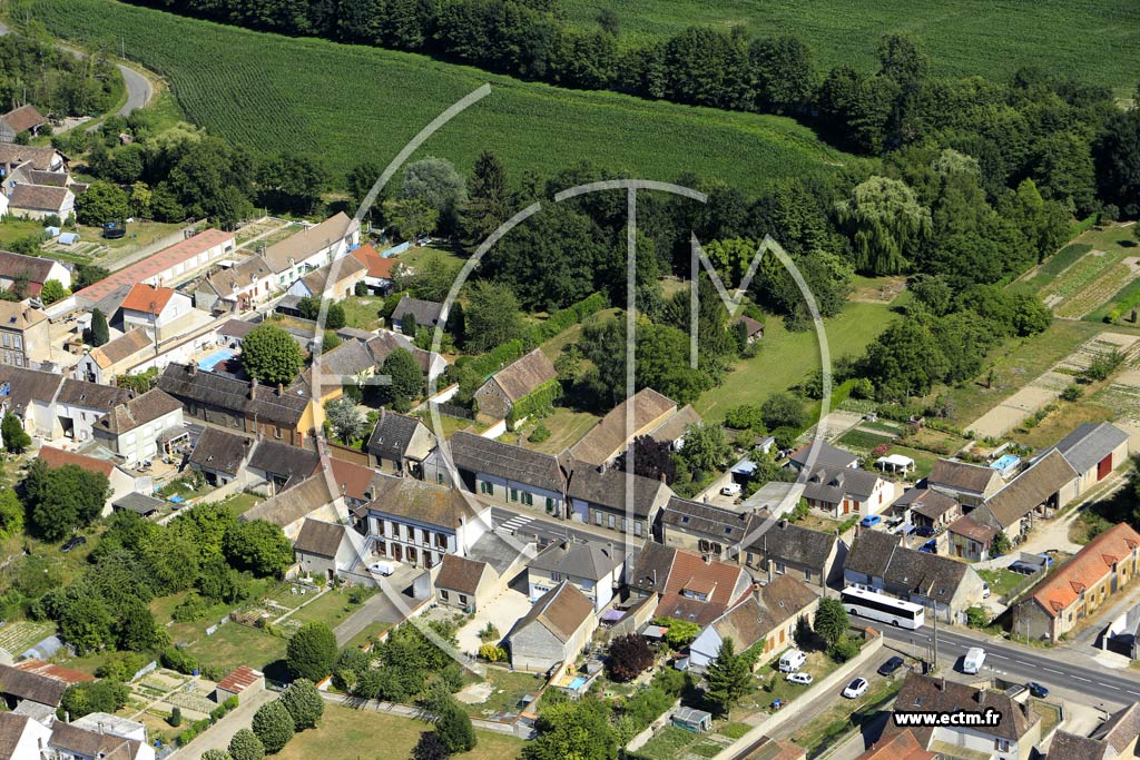 Photo arienne de Foissy-sur-Vanne