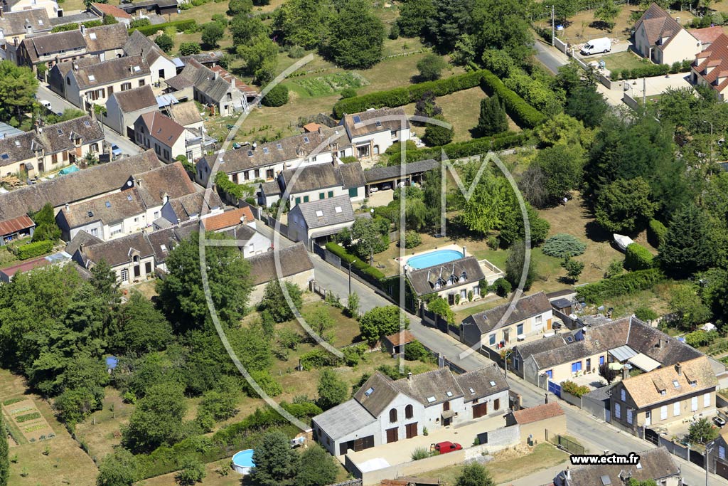 Photo arienne de Gisy-les-Nobles