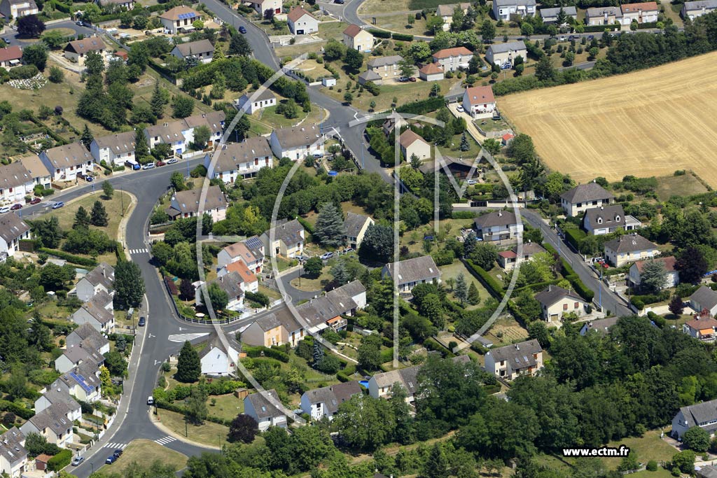 Photo arienne de Paron (le Ru Couvert)