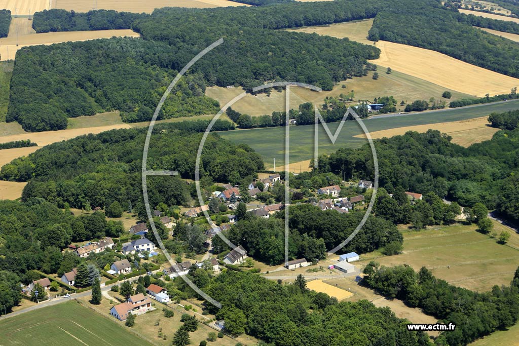 Photo arienne de Paron (les Provendiers)
