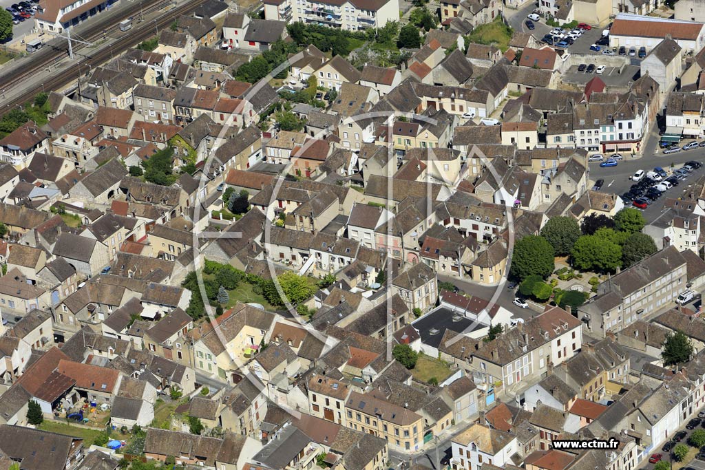 Photo arienne de Pont-sur-Yonne