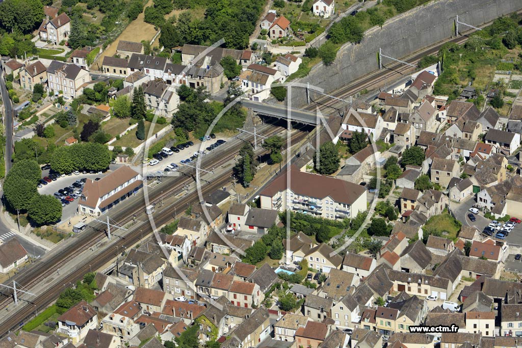 Photo arienne de Pont-sur-Yonne