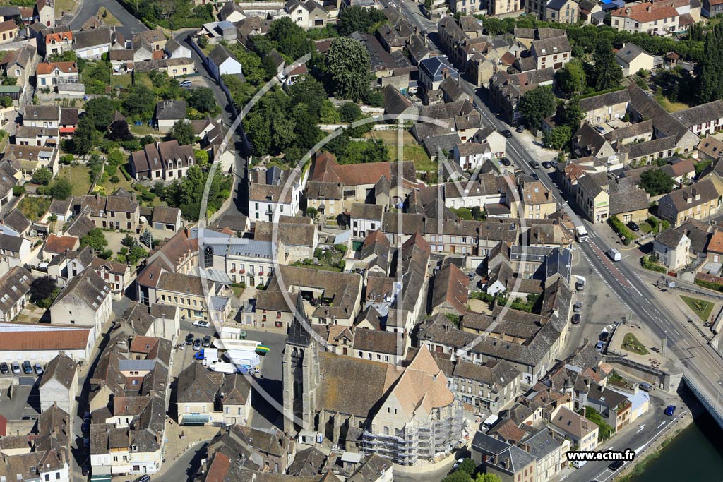 Photo arienne de Pont-sur-Yonne