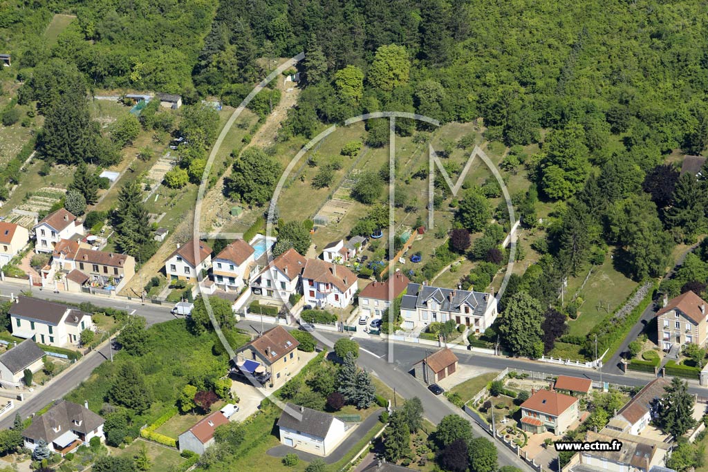 Photo arienne de Pont-sur-Yonne (le Fond de la Croix)