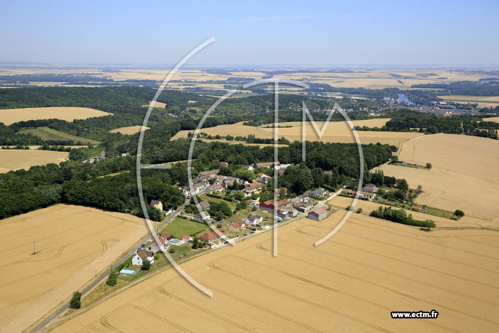 Photo arienne de Pont-sur-Yonne (Myremy)