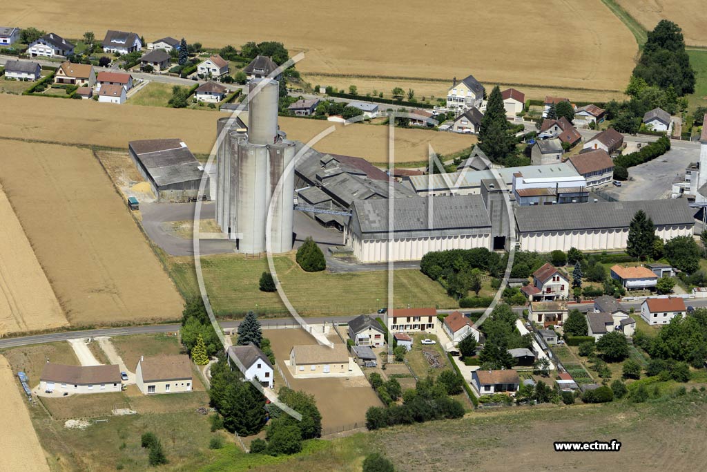 Photo arienne de Saint-Valrien