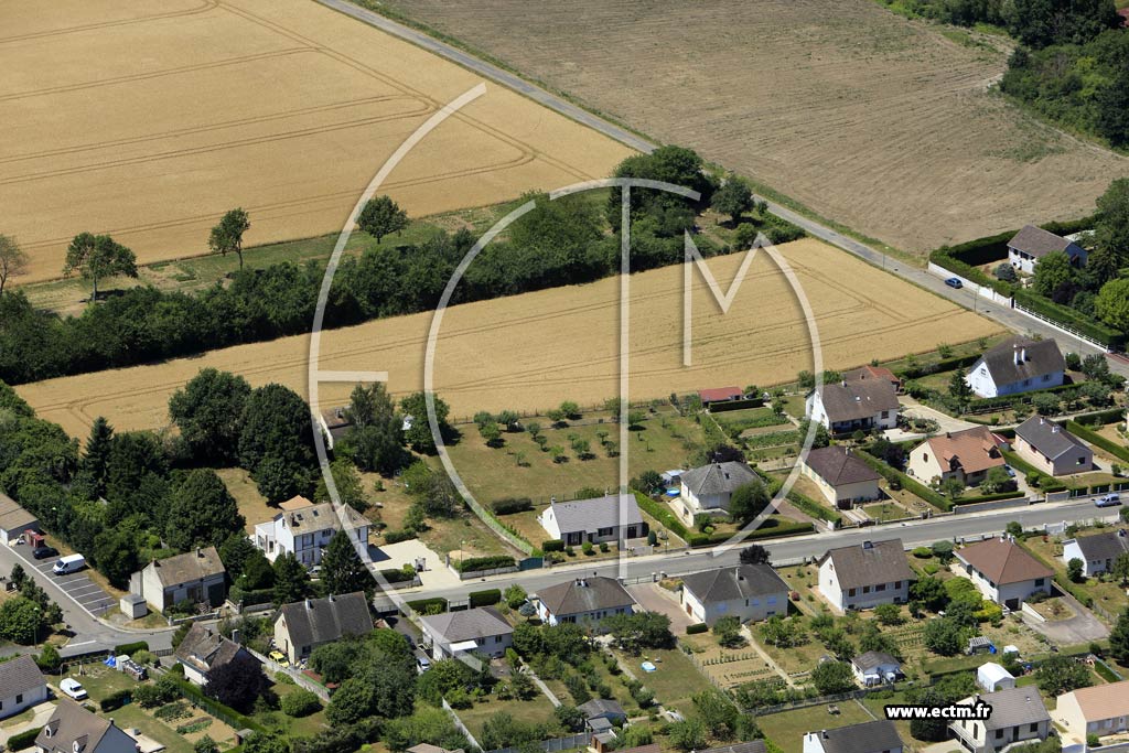 Photo arienne de Saint-Valrien