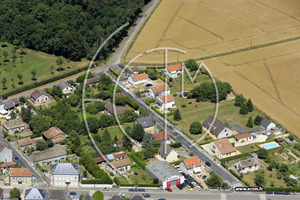 Photo arienne de Saint-Valrien