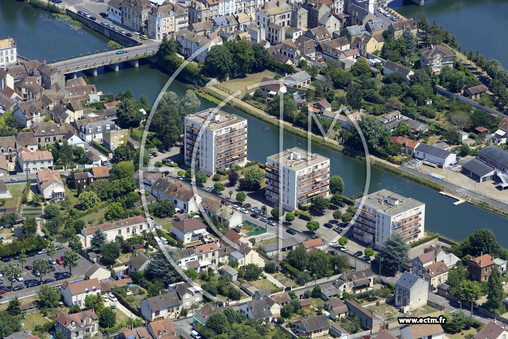 Photo arienne de Sens (Faubourg d'Yonne)