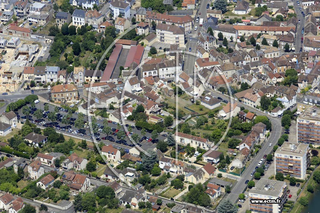Photo arienne de Sens (Faubourg d'Yonne)