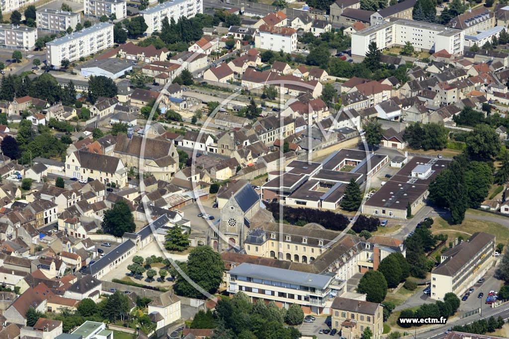 Photo arienne de Sens (les Arnes)
