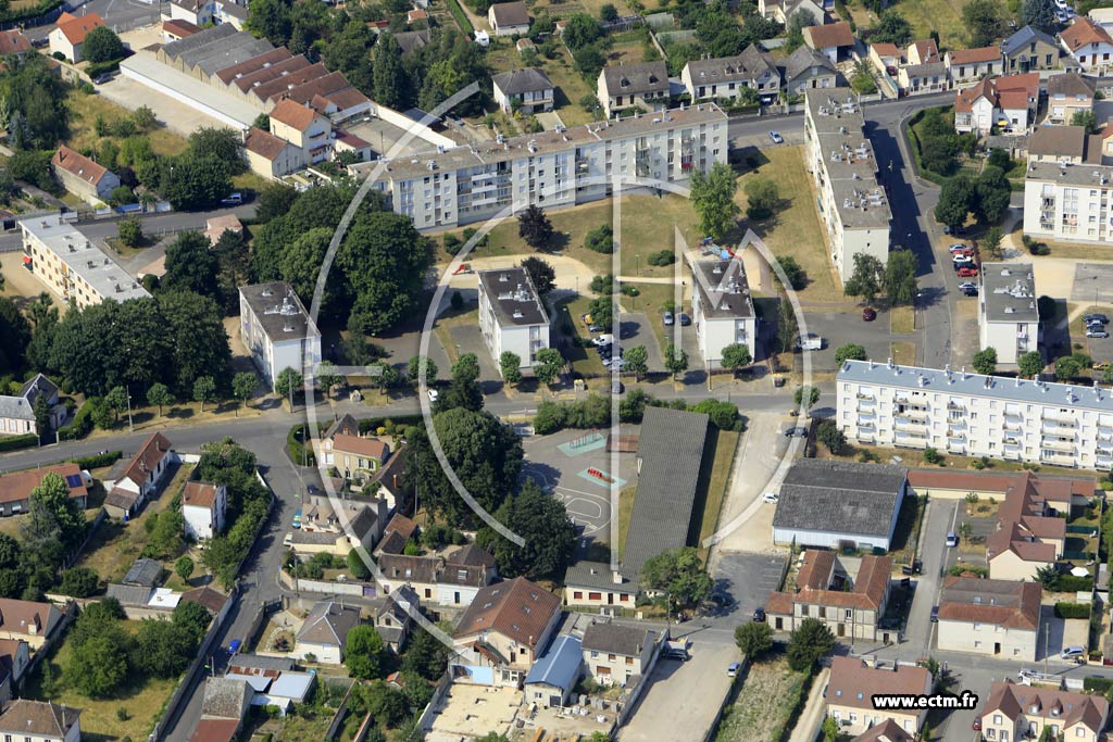 Photo arienne de Sens (les Arnes)
