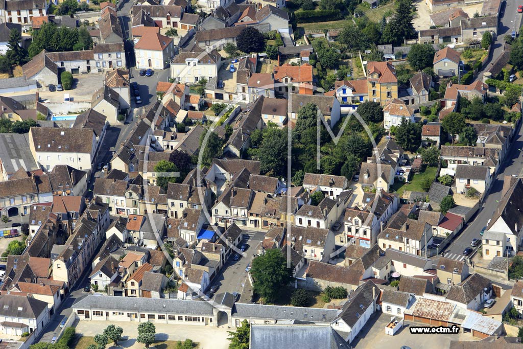 Photo arienne de Sens (les Arnes)