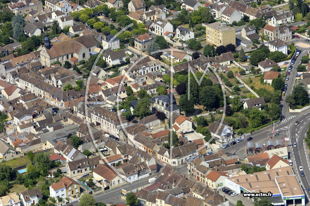 Photo arienne de Sens (Saint-Pregts)