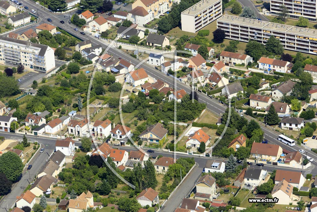 Photo arienne de Sens (Saint-Pregts)