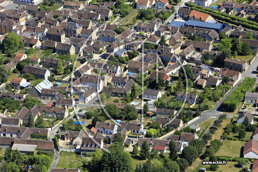 Photo arienne de Thorigny-sur-Oreuse