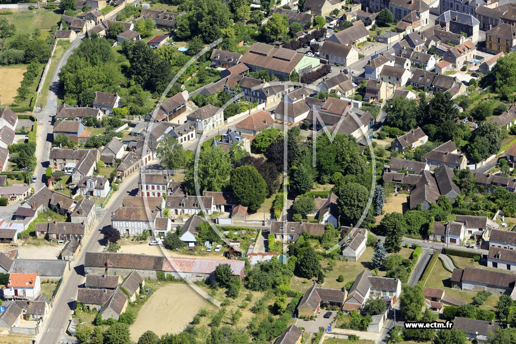 Photo arienne de Thorigny-sur-Oreuse