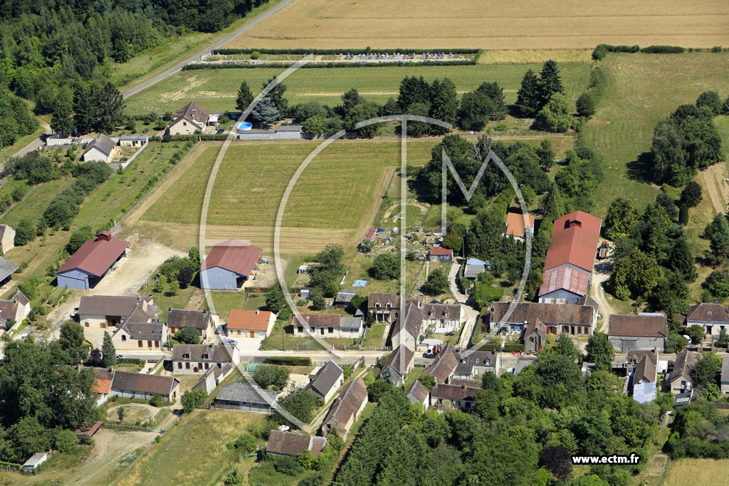 Photo arienne de Thorigny-sur-Oreuse (Vallires)