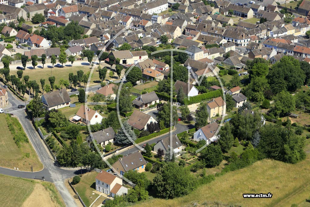 Photo arienne de Villeneuve-la-Guyard