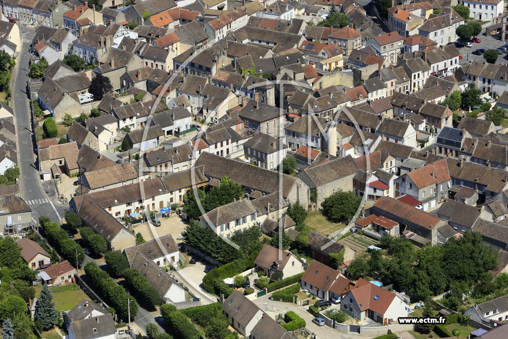 Photo arienne de Villeneuve-la-Guyard
