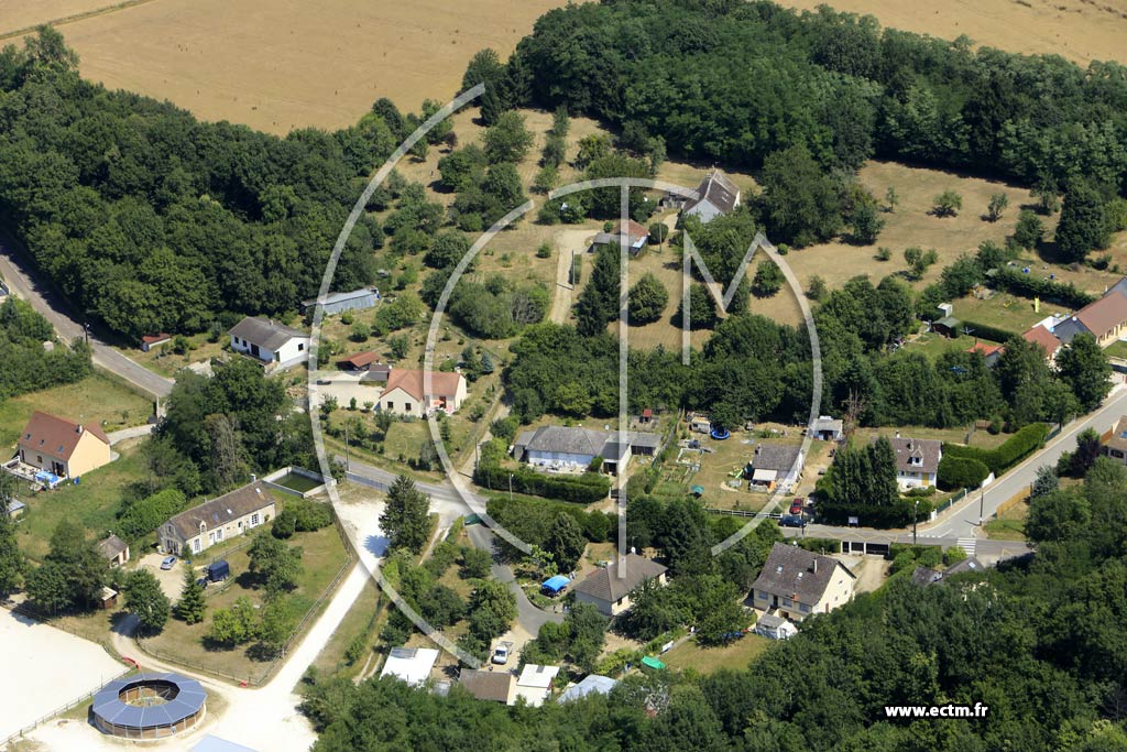 Photo arienne de Villethierry (Tros)