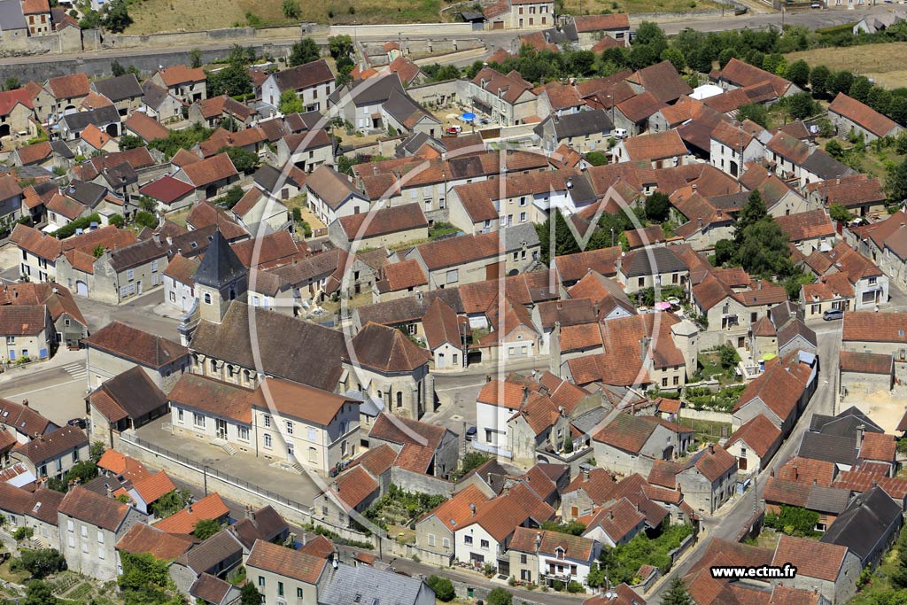 Photo arienne de Cruzy-le-Chtel