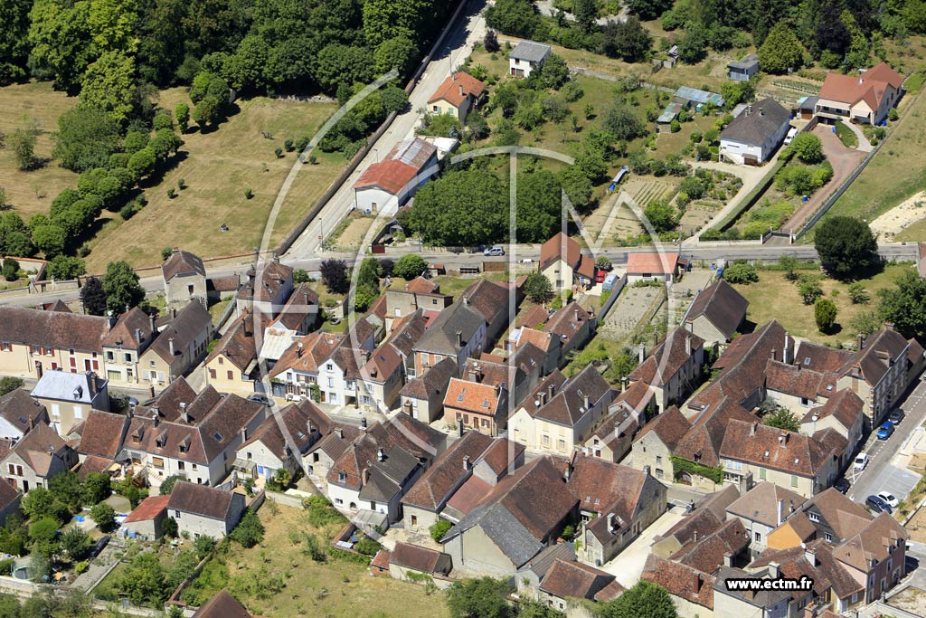 Photo arienne de pineuil