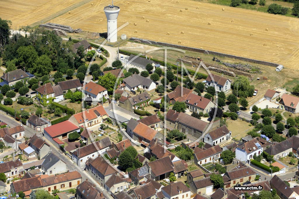Photo arienne de Flogny-la-Chapelle