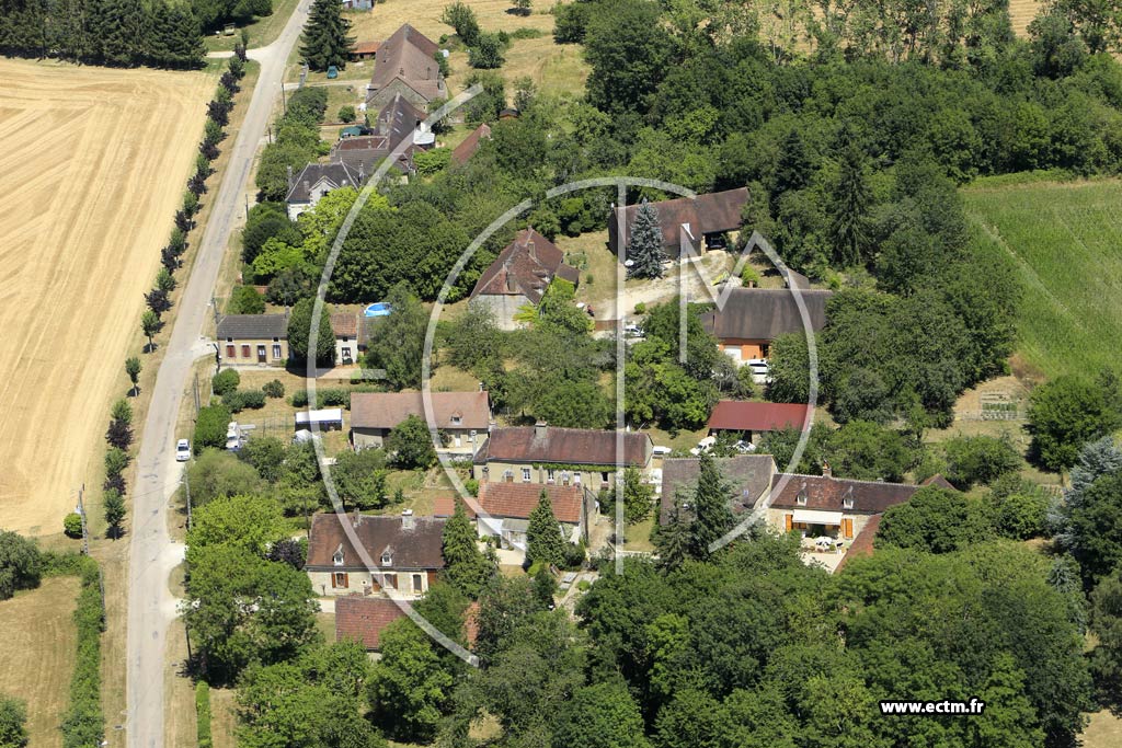 Photo arienne de Flogny-la-Chapelle (la Moullire)