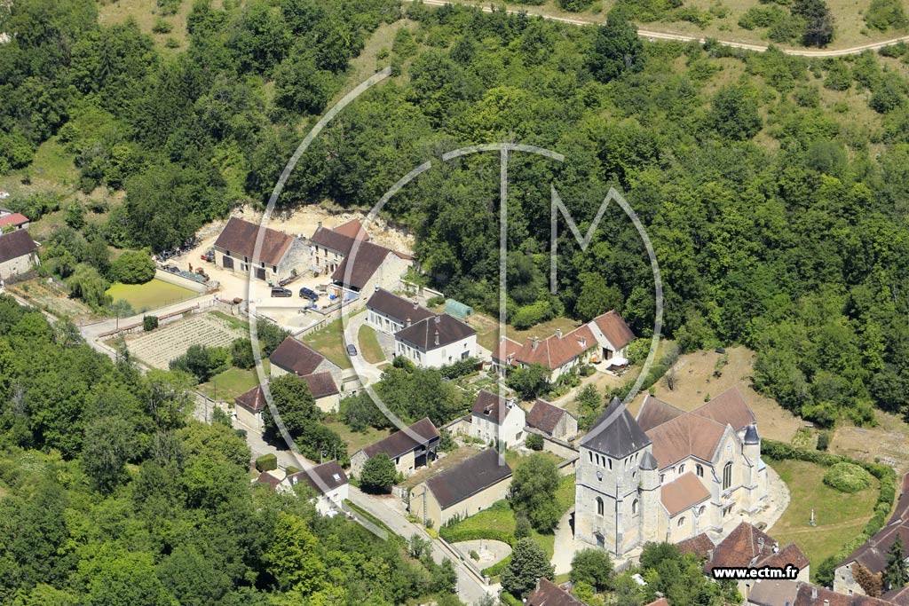 Photo arienne de Molosmes